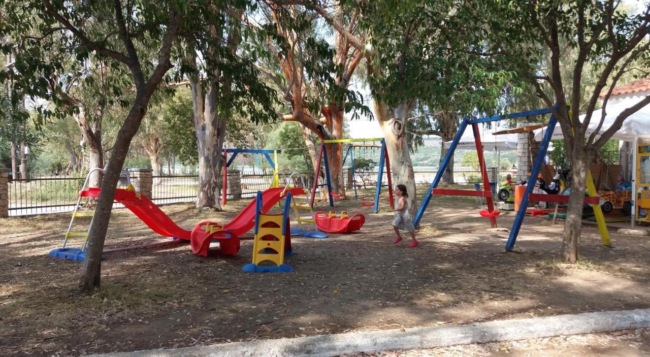Camping Drepanos Igoumenitsa Ngoại thất bức ảnh